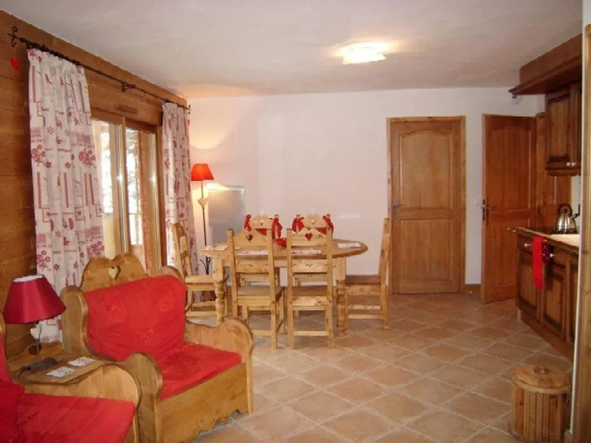 Apartment Appartement Pour 6 Avec Piscine, Terrasse, Parking Et Proche Des Pistes, Crest-Voland - Fr-1-733-129